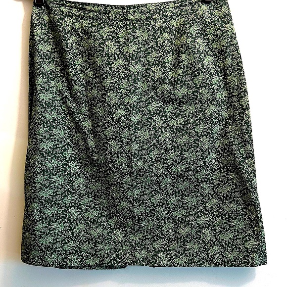 NWOT - Gap Skirt - Picture 1 of 3